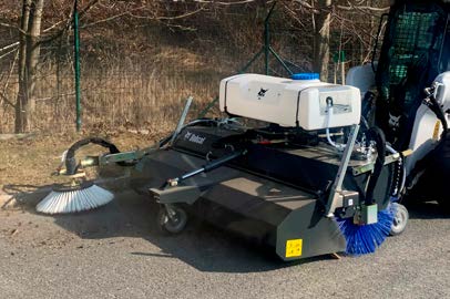 Sweeper, Multipurpose at work