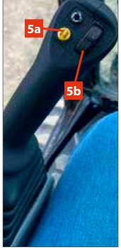 CAT 302CR — Stick Steer ja noole külgpöörde nupud