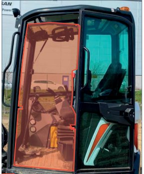 Bobcat E26 — Ukseava