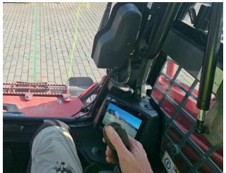Takeuchi TL8R-2 — Tagakaamera pilt