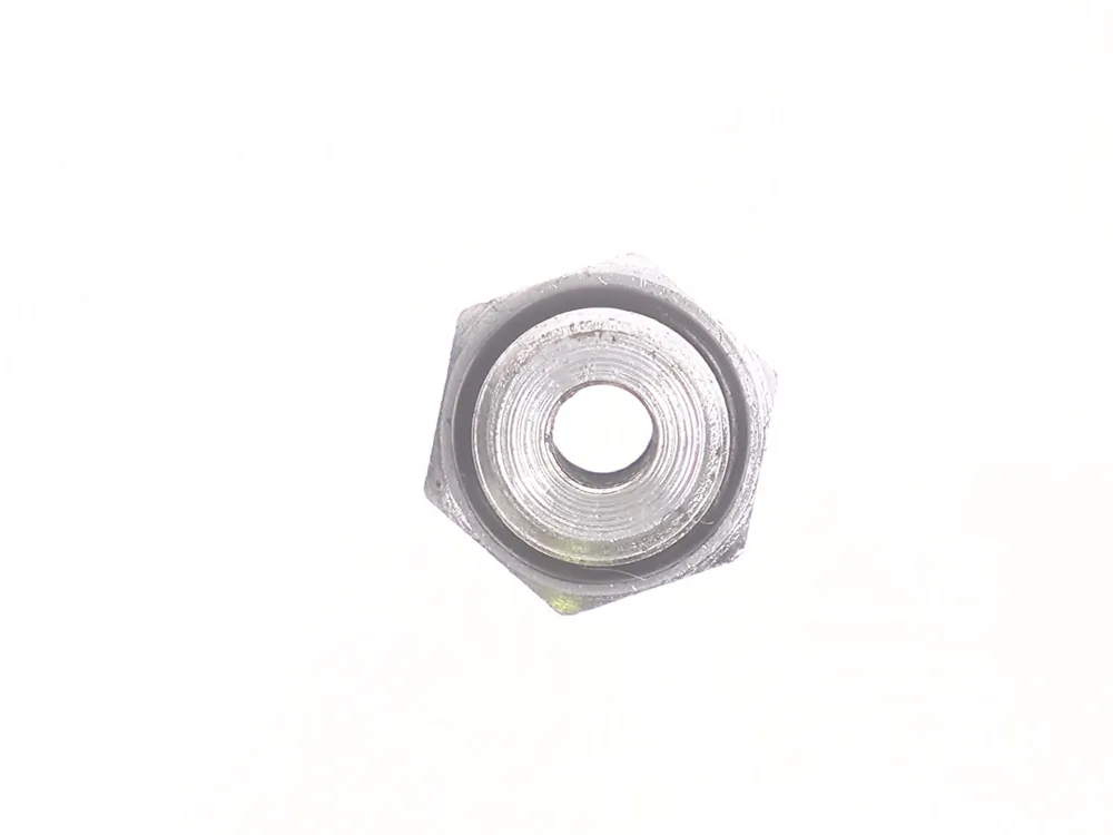 15K3 — Connector, Short Hydraulic