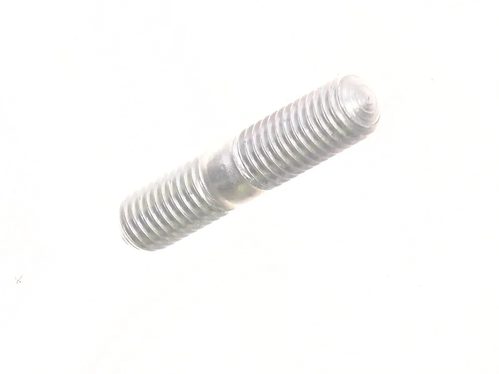 3974267 — Stud