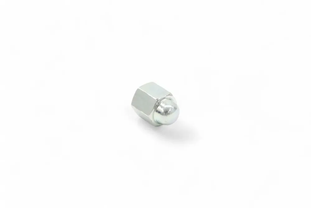 3974978 — NUT