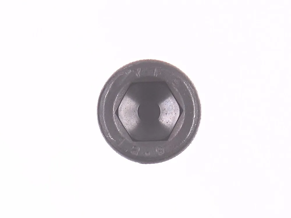 3GM12110 — Screw