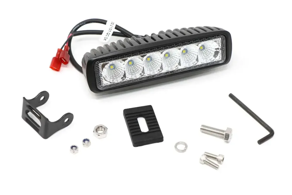4173204 — HEADLIGHT-LED