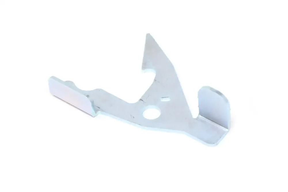 4175604 — LATCH-BLADE CONTROL