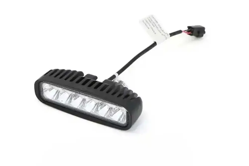 4176276 — HEADLIGHT-LED, COBO