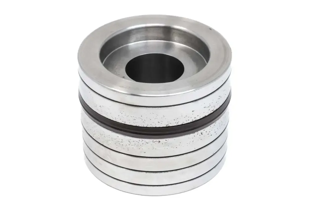 46913272 — Piston, Cushioned