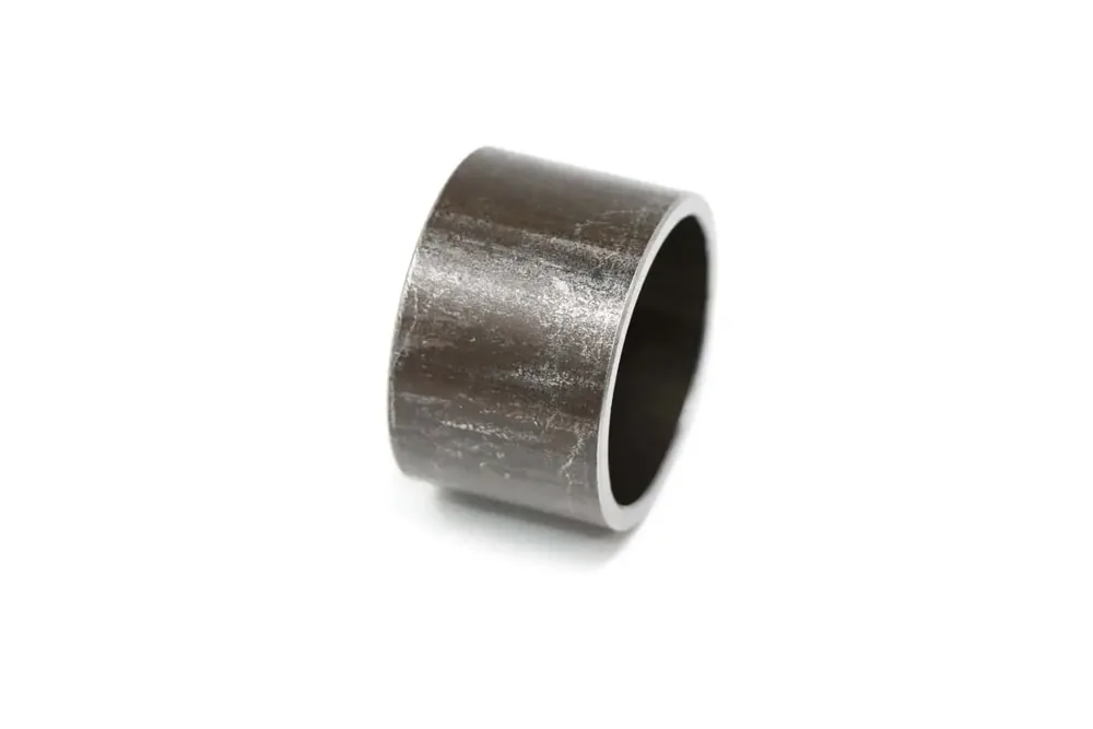 516905 — SPACER  .900 (23MM)