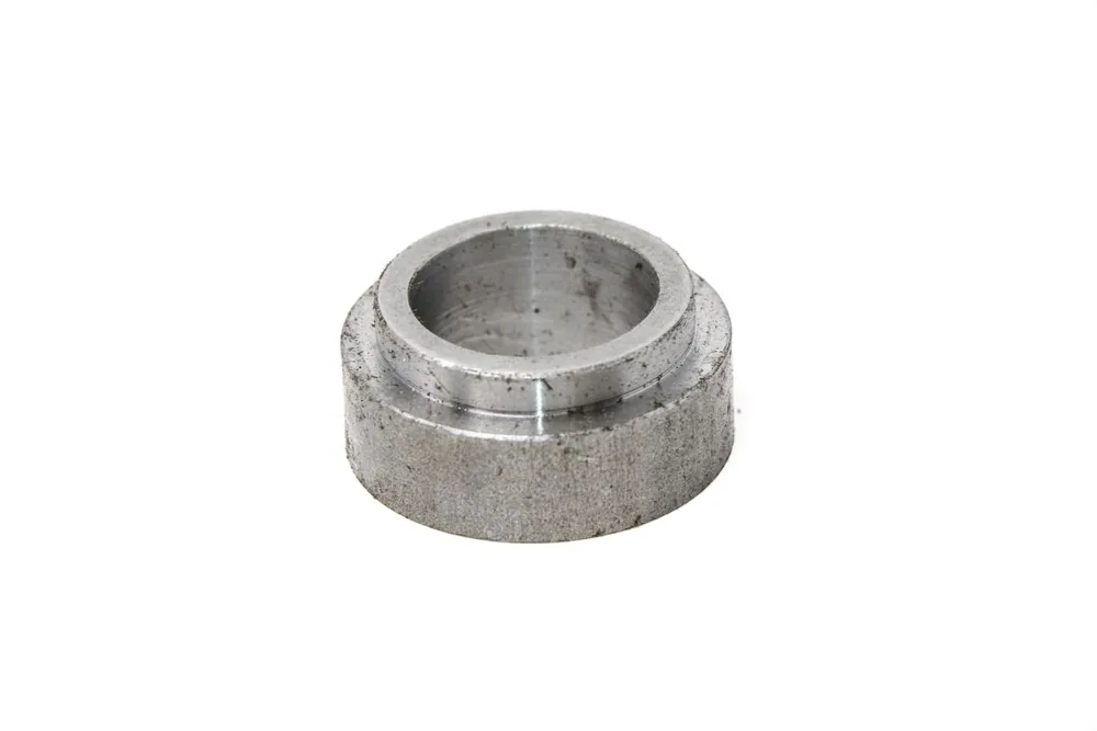 6555989 — Bushing, Pivot