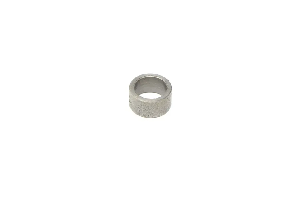 6562619 — Bushing, Throttle