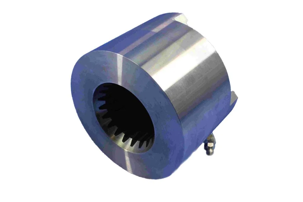 6562960 — Yoke