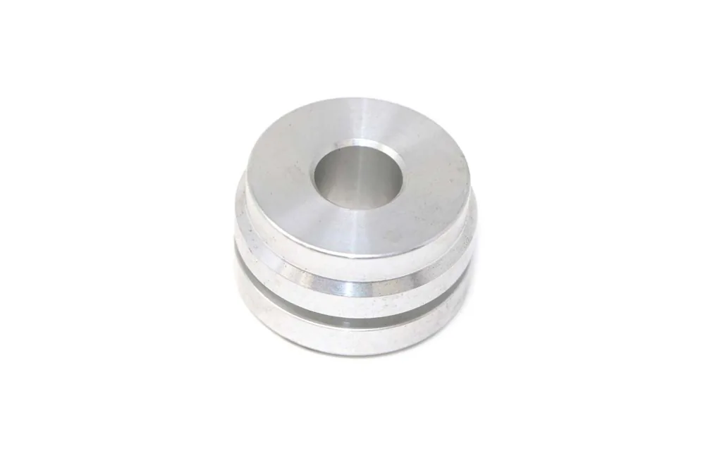 6586543 — Piston