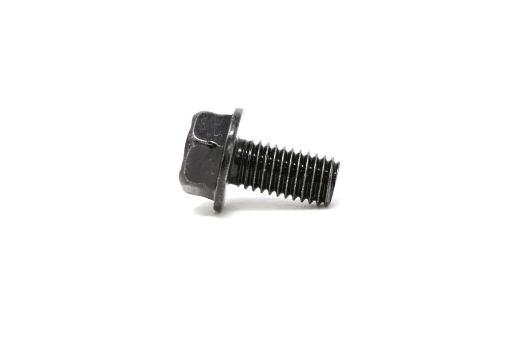 6653579 — Bolt