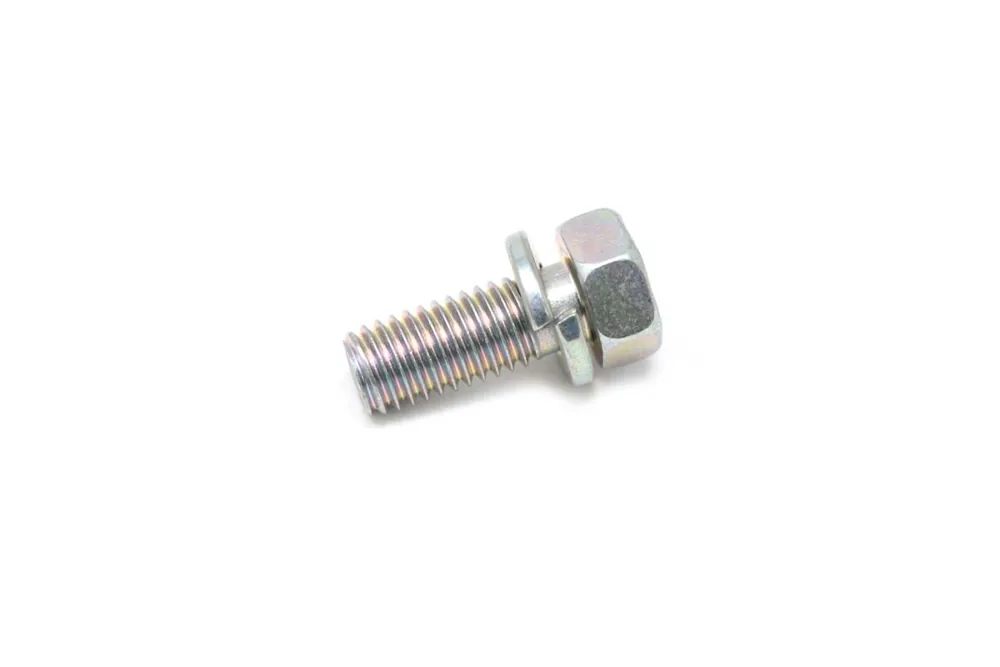 6657415 — Bolt
