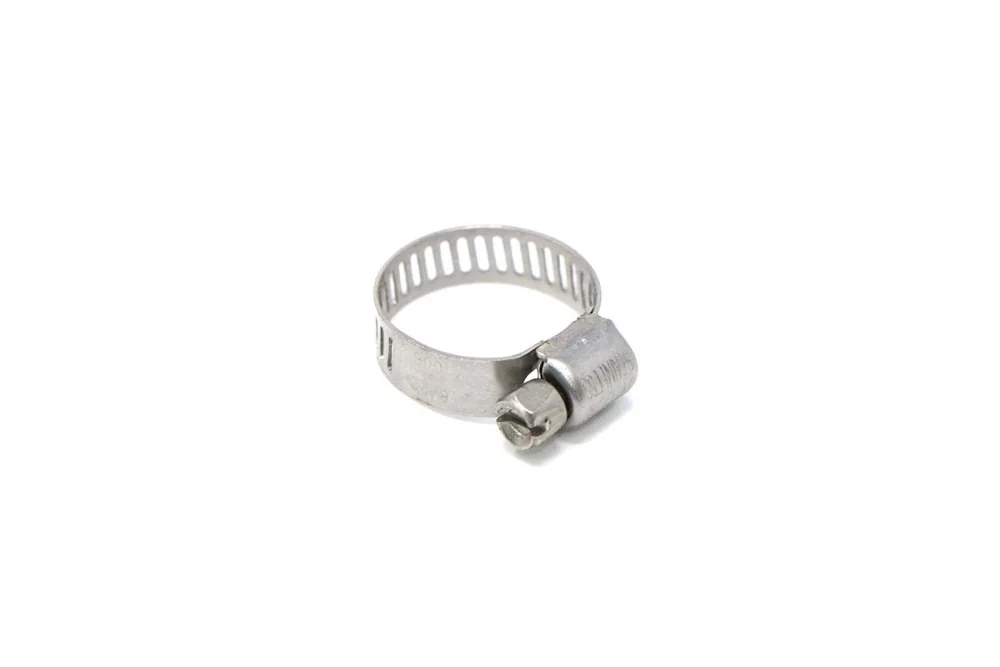 6658150 — Clamp