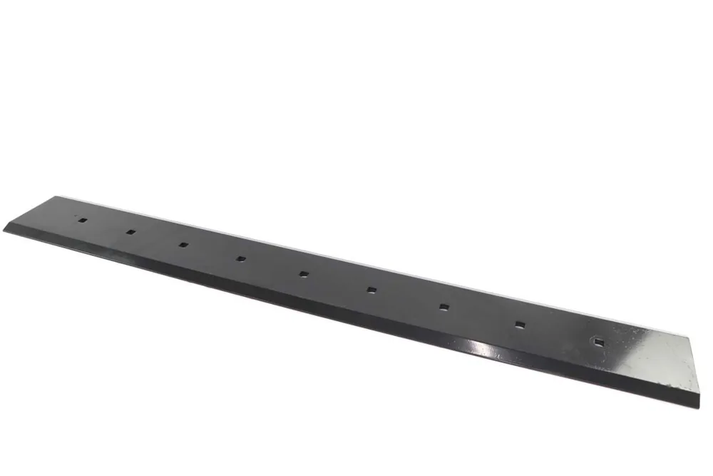 6661452 — Bolt-on Reversible, Double Bevel Cutting Edges 1562 mm (61.5”)