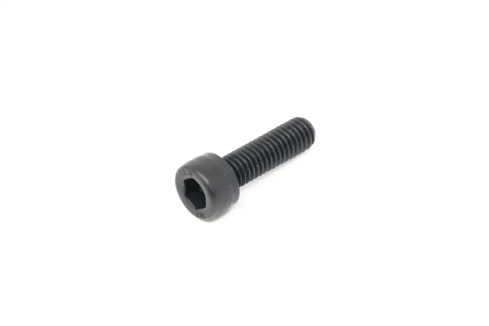 6668478 — SCREW