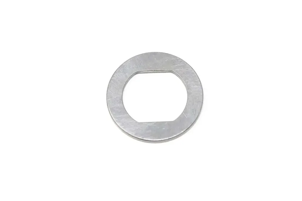 6670390 — COLLAR