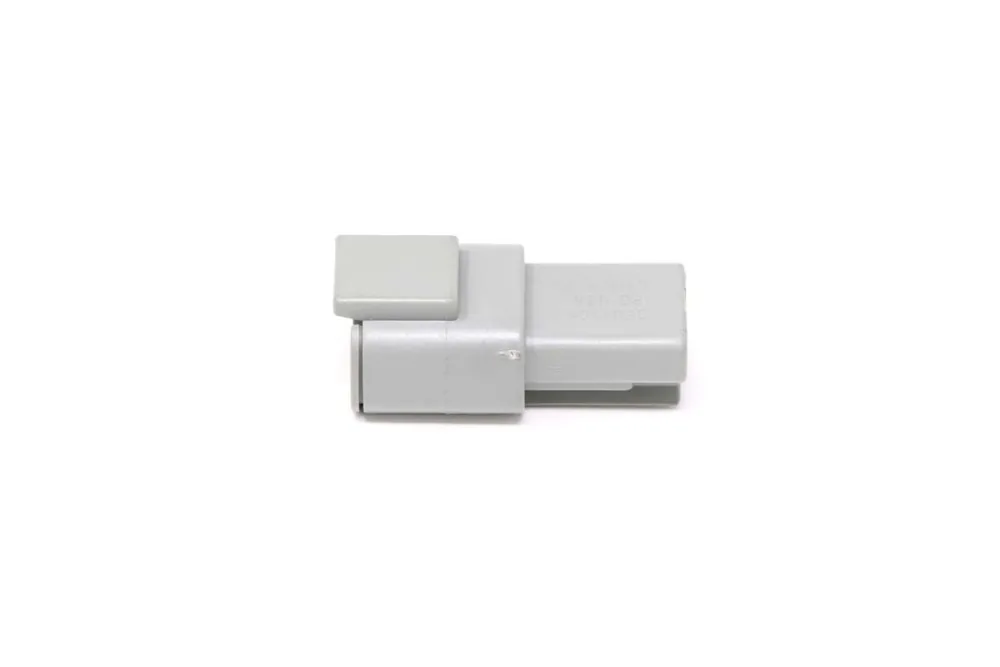 6670706 — Connector, 3-Way Receptacle