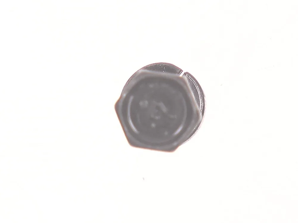 6670770 — Bolt