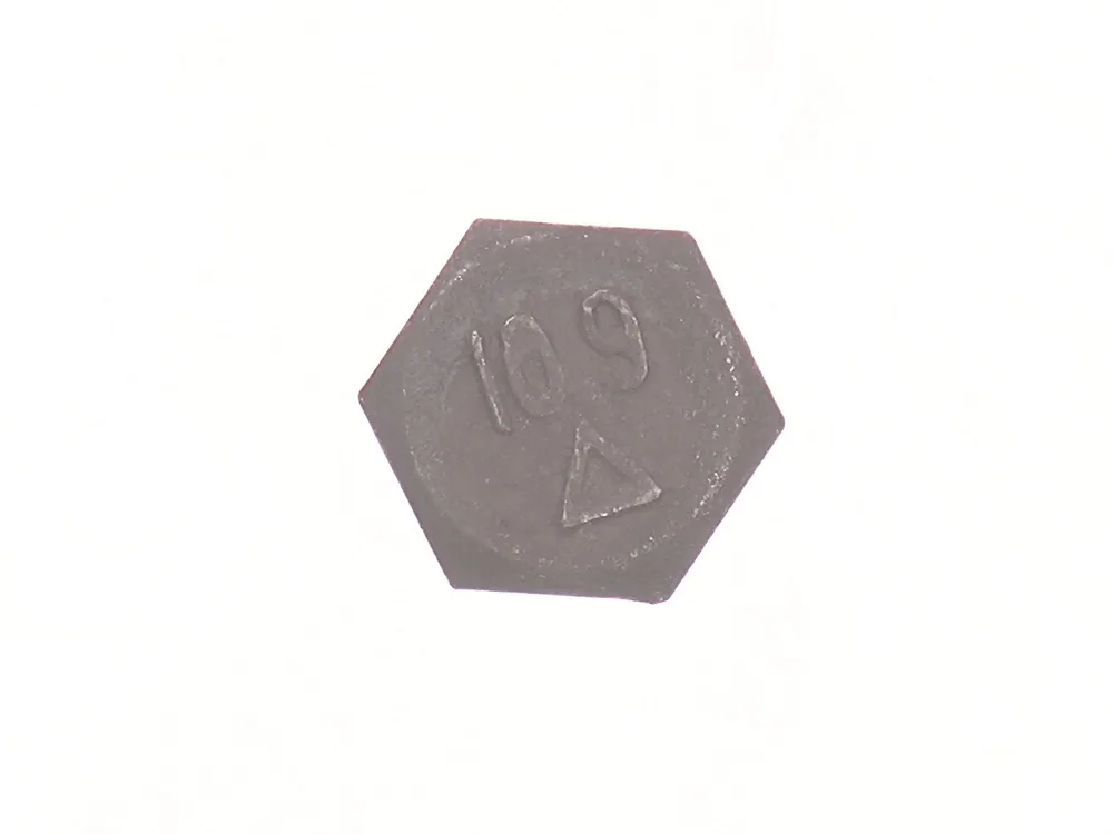 6671518 — Bolt