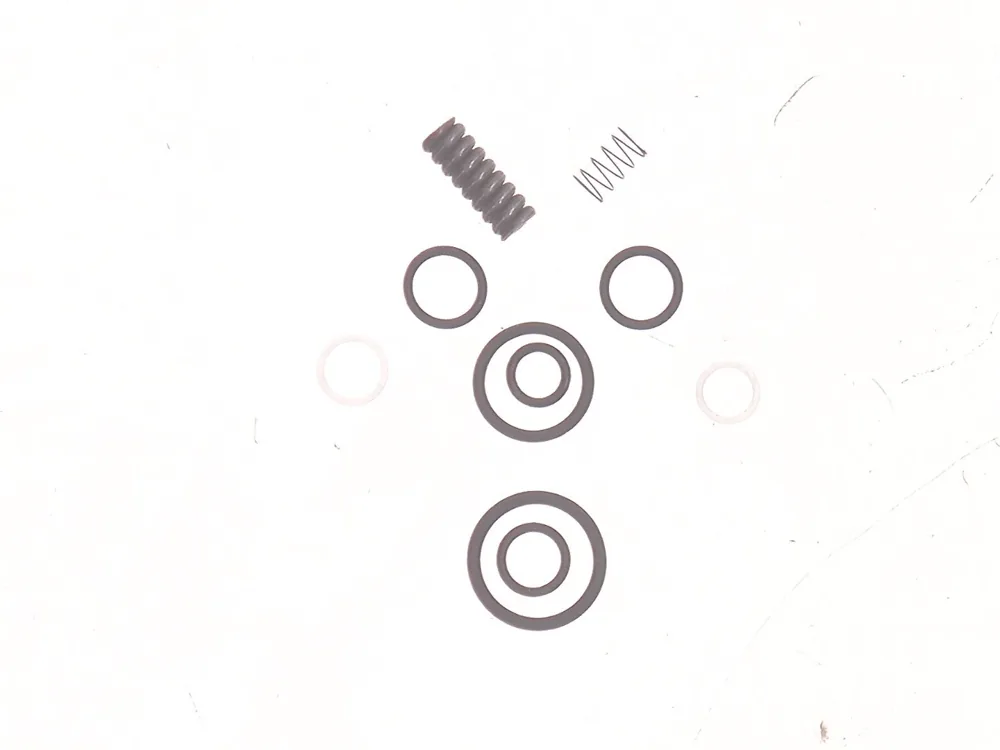 6671586 — Seal Kit