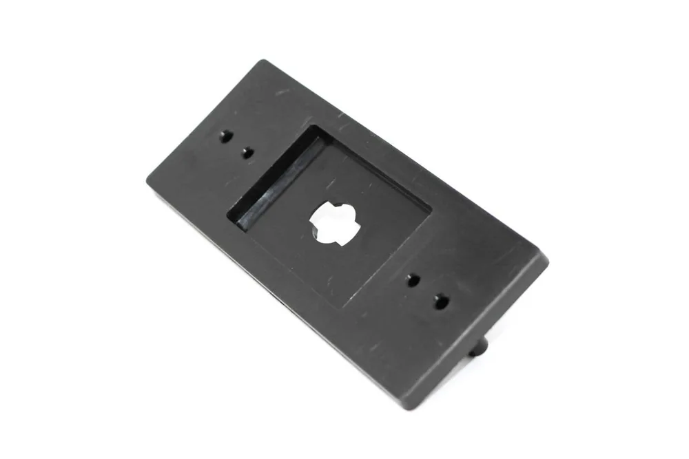 6672277 — Bracket
