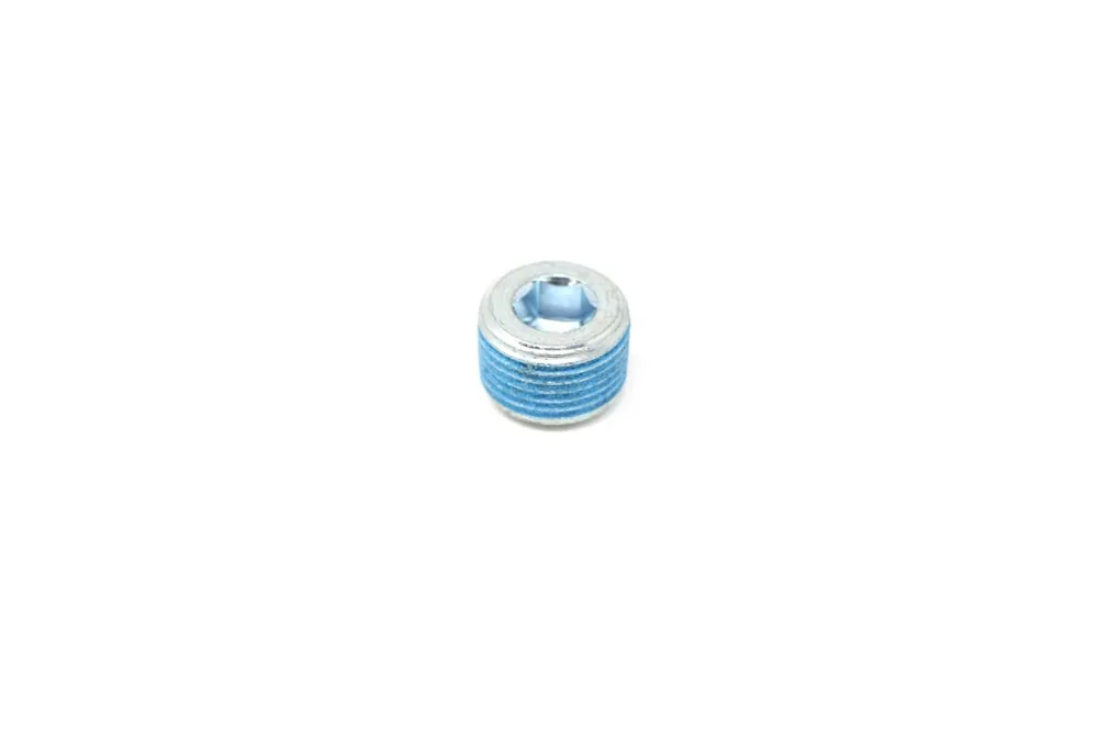 6672360 — Plug
