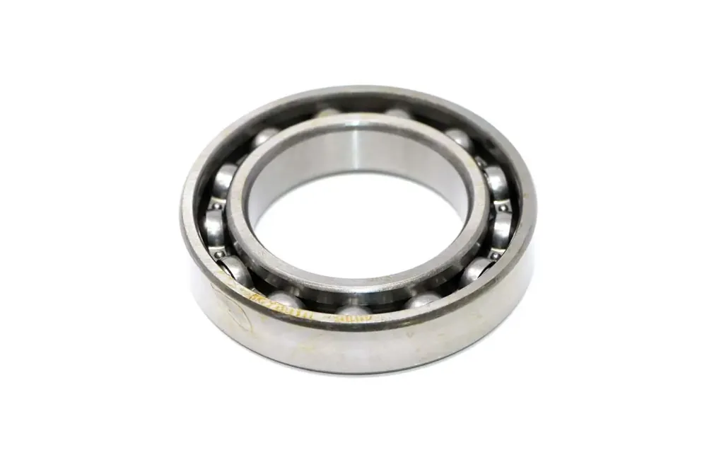 6672748 — BEARING