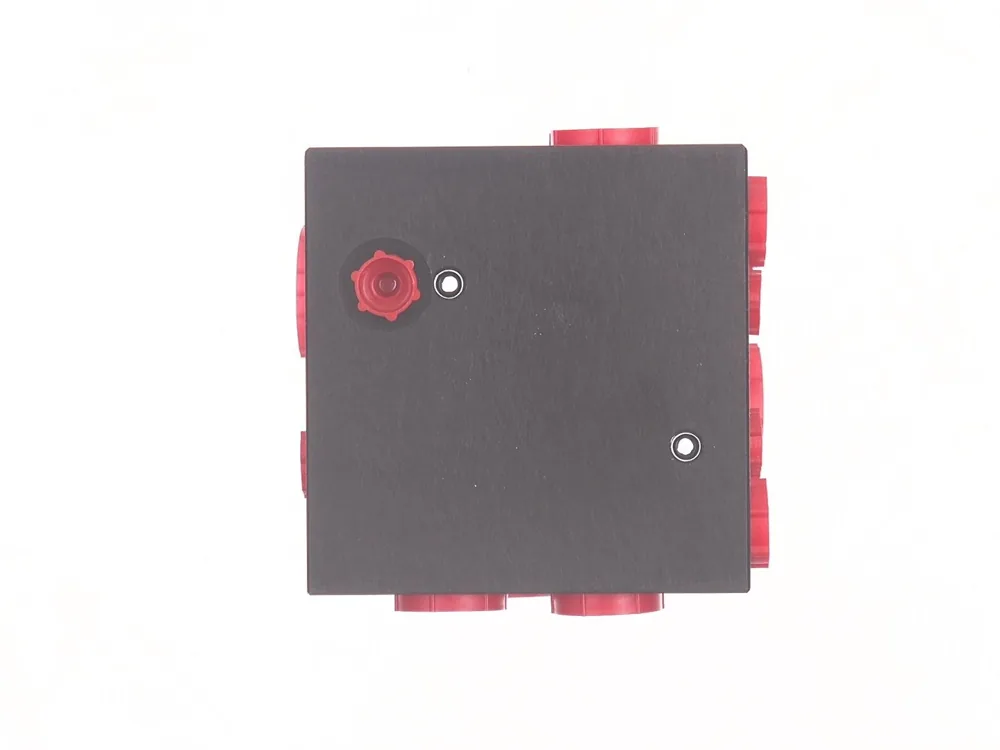 6674160 — Valve Block