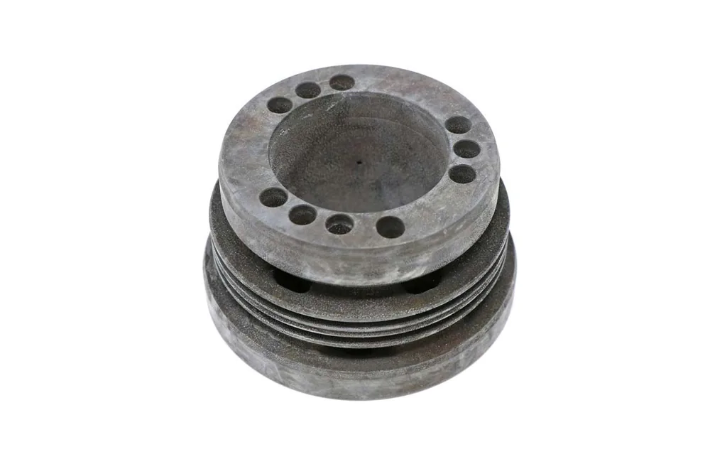 6674184 — Piston
