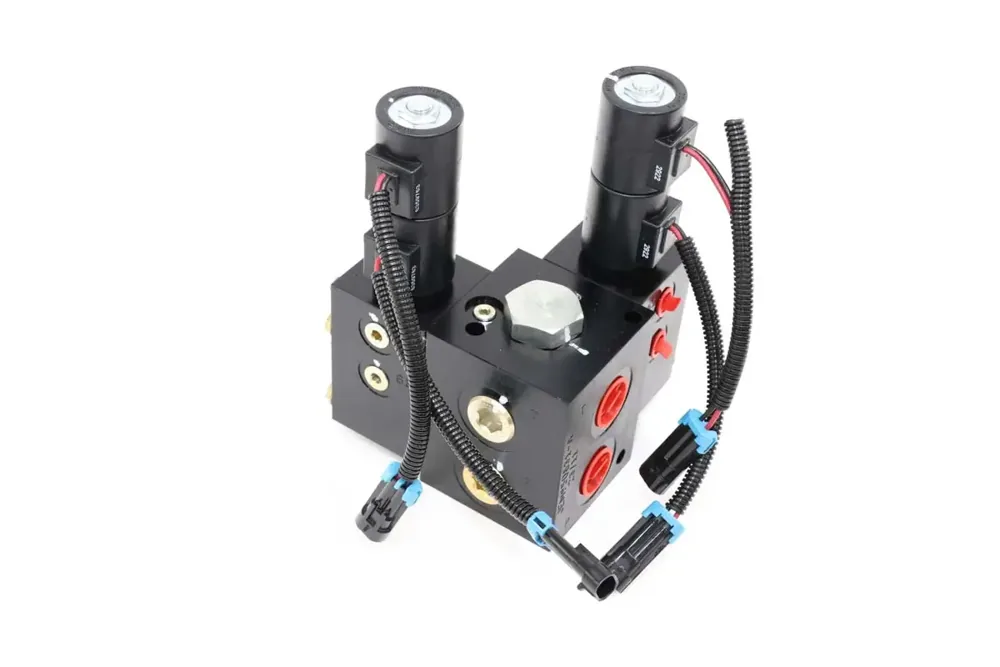 6674417 — VALVE ASSEMBLY