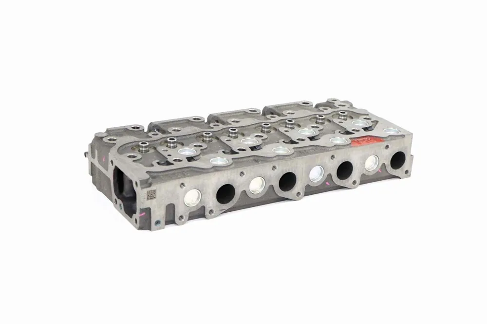6675642 — Cylinder Engine Head
