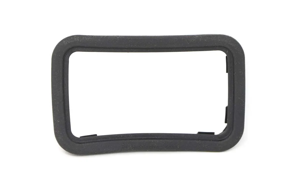 6676725 — Bezel, Light