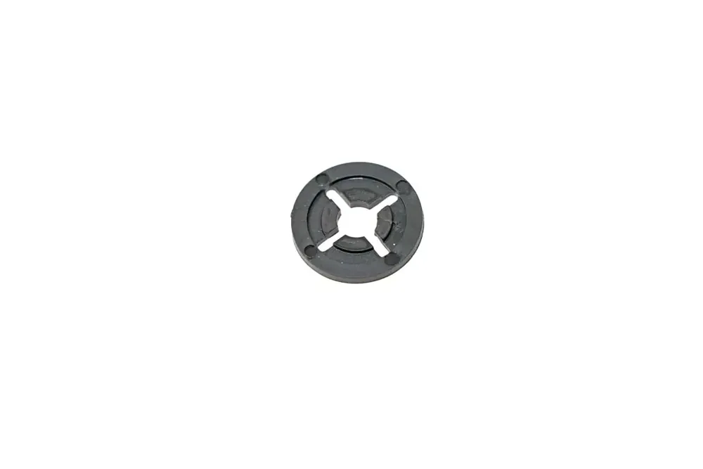 6677116 — BRACKET