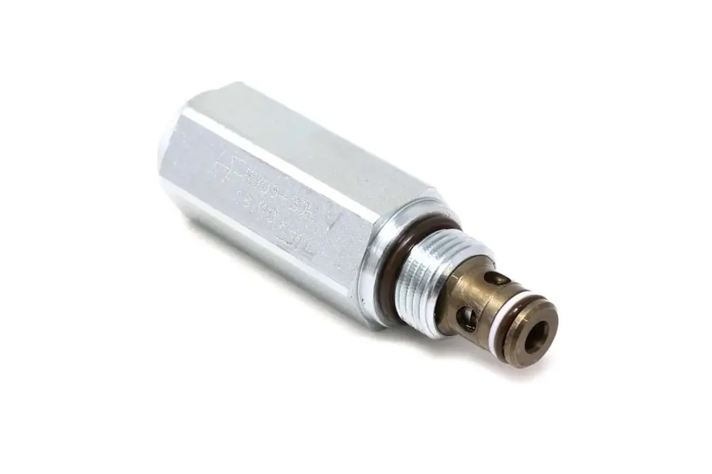 6677147 — VALVE