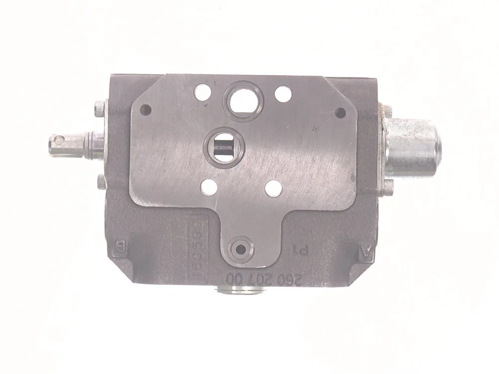 6677459 — Section Valve