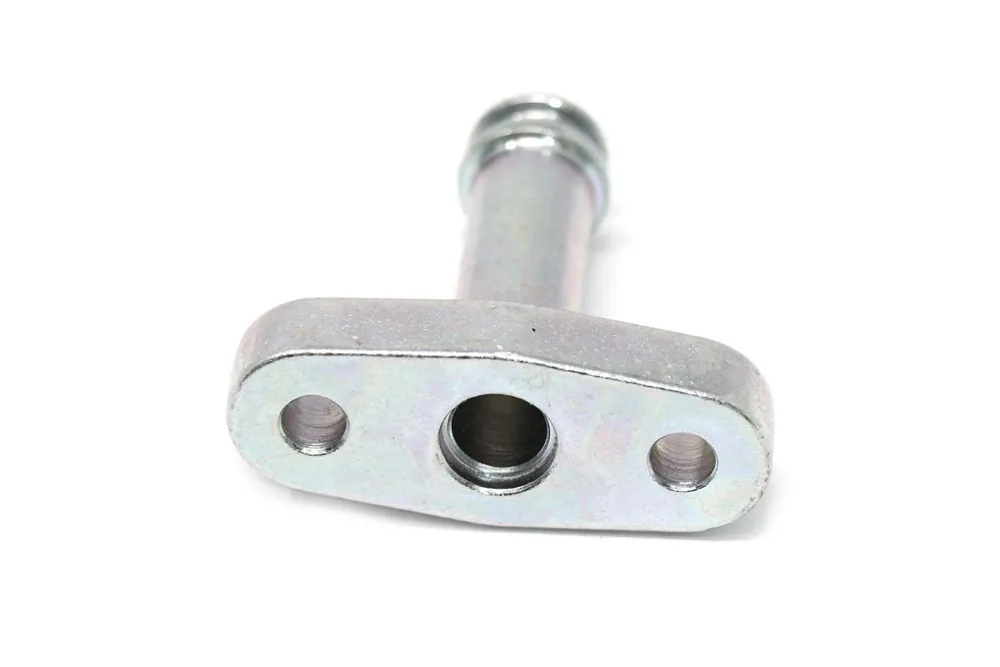 6677576 — Flange