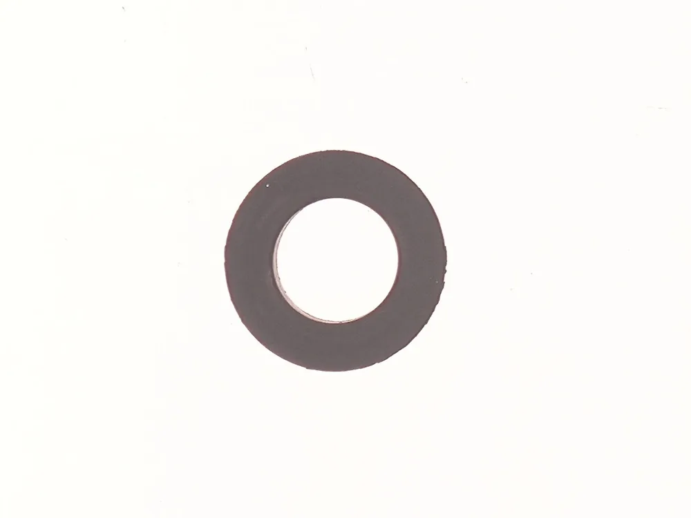 6677847 — Grommet, Rubber