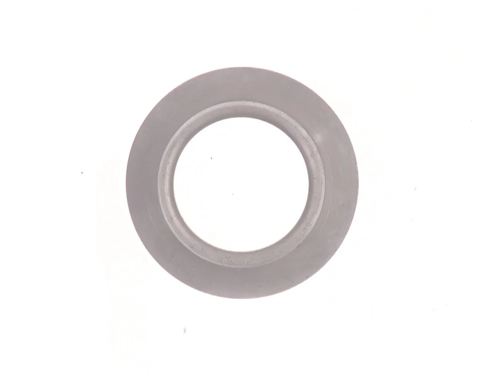 6677918 — Bushing