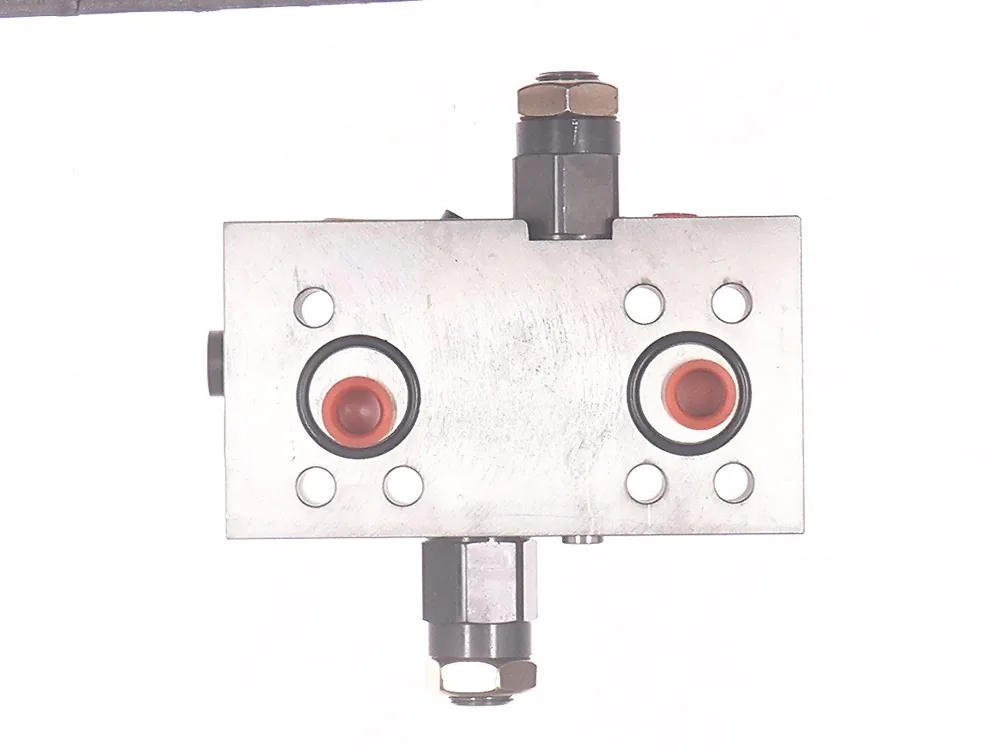 6678788 — Relief Valve