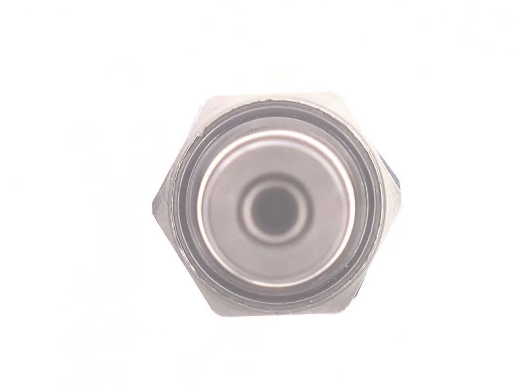 6679033 — Valve, Relief