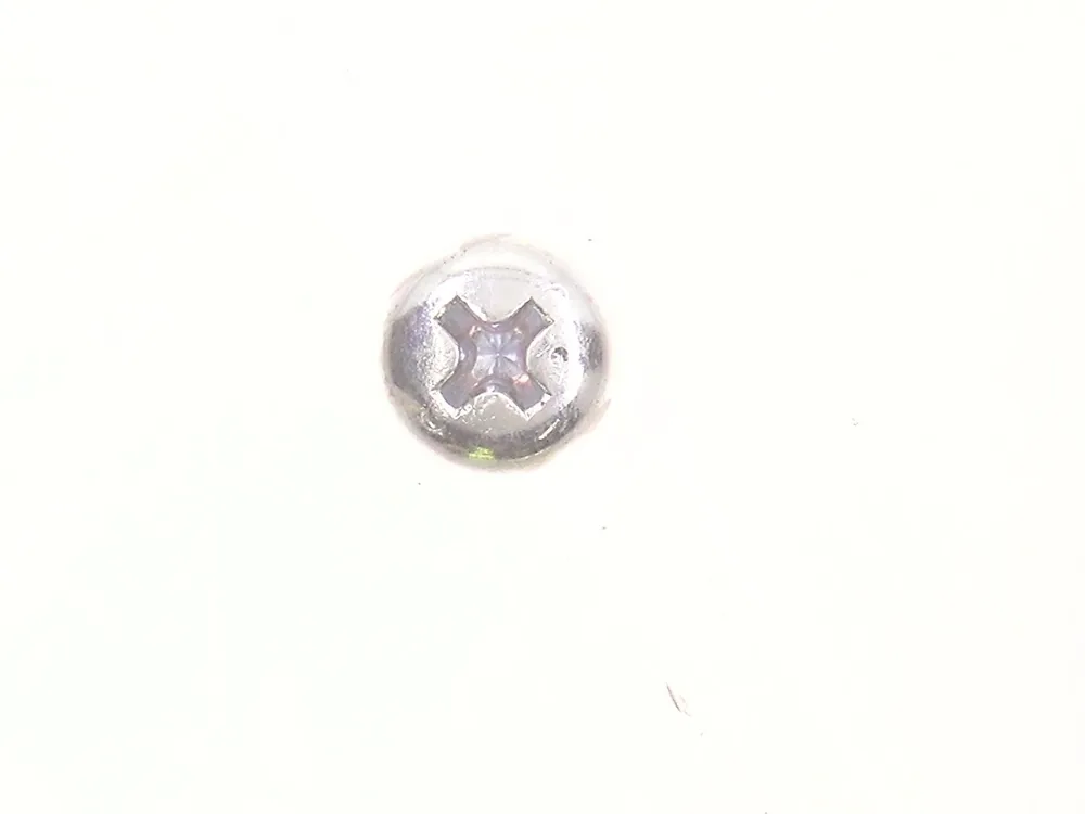 6680693 — Screw