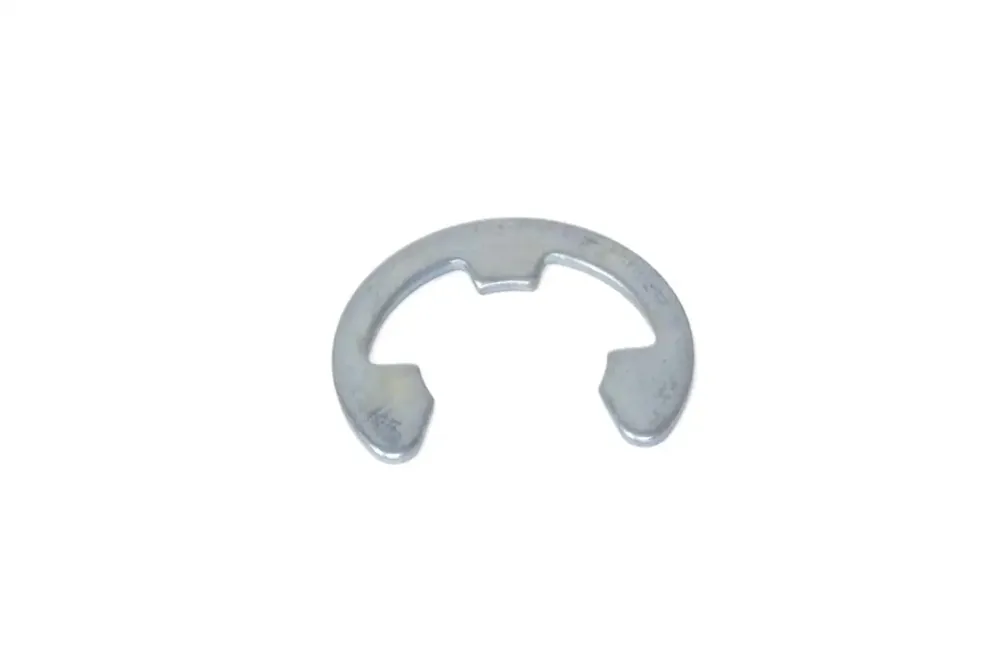 6680765 — Ring, Snap