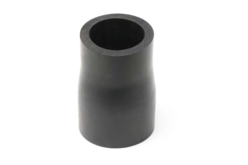 6680894 — Hose