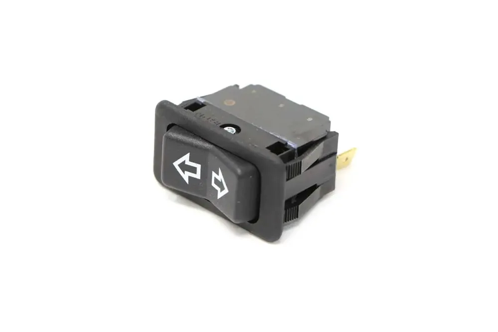 6680948 — SWITCH ATTACHMENT