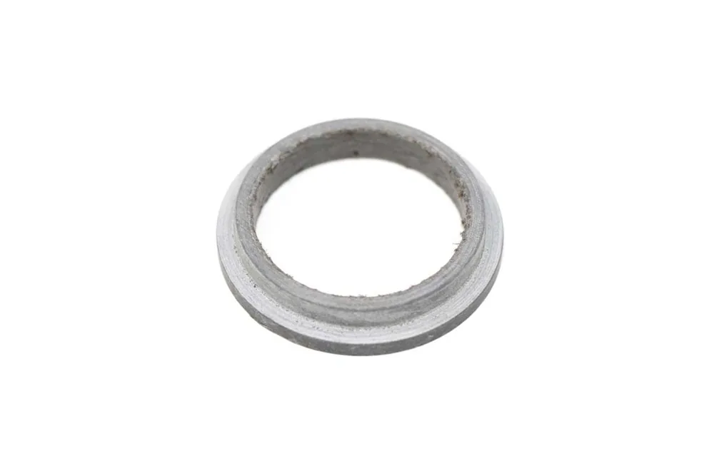 6681623 — Bushing, Step