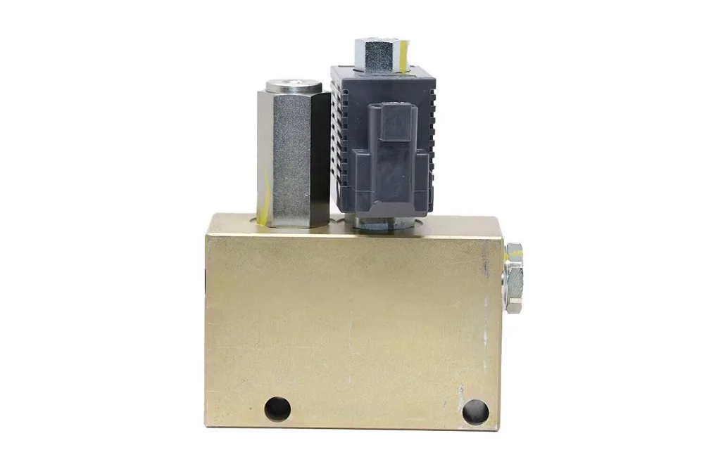 6683819 — Valve, High Flow