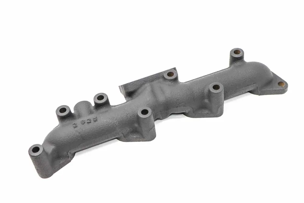 6685592 — Manifold